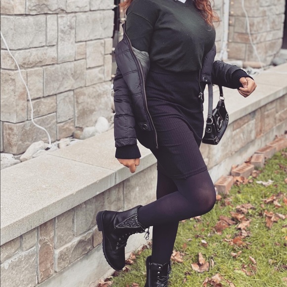 Profile Picture of Ugo Naya (@ugonnayau) on Poshmark