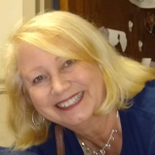 Profile Picture of Rosie Witherspoon (@rosie.witherspoon) on Facebook