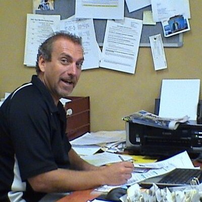 Profile Picture of Adrian Renzi (@Renzthings) on Twitter