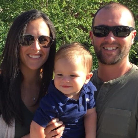 Profile Picture of Stephanie Detone (@sdt77) on Poshmark