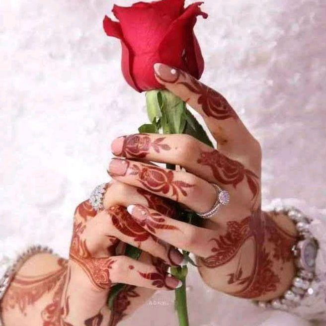 Profile Picture of Amrita roy (@@antara1433) on Tiktok