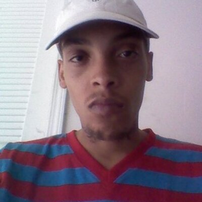 Profile Picture of Fredrick Willingham (@MrRayBanShawty) on Twitter