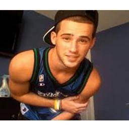 Profile Picture of AaronNeumann (@AaronNeumann11) on Twitter
