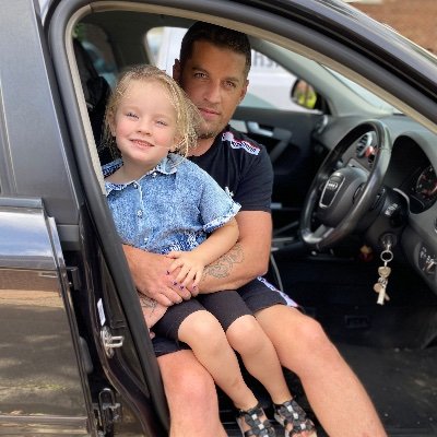 Profile Picture of James Maroni (@james_maroni) on Twitter