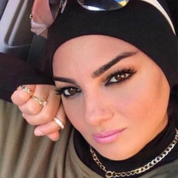 Marmar Marmar - Poshmark Profile Picture of Marmar Marmar (@amoun219) on Poshmark