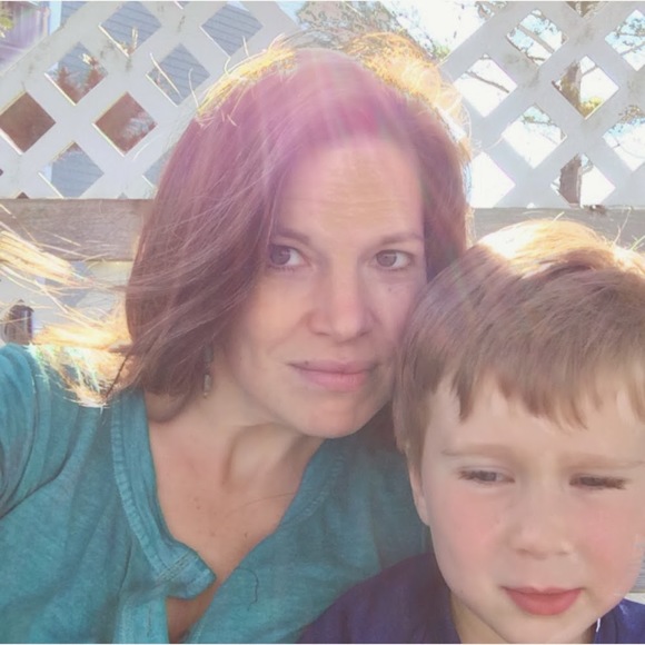 Profile Picture of Meg Besterci (@megbesterci) on Poshmark