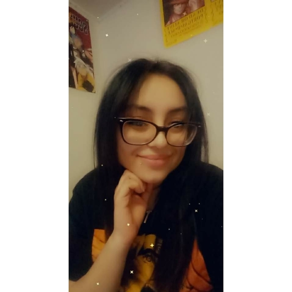 Profile Picture of Sylvana Servatius (@strawhatcrew49) on Poshmark