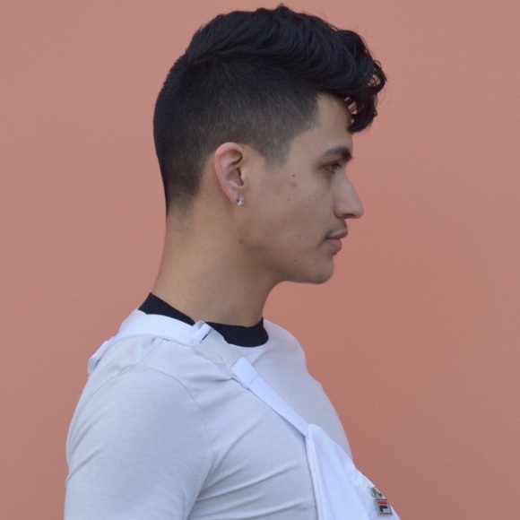 Profile Picture of Manny Rodriguez (@mannymario) on Poshmark