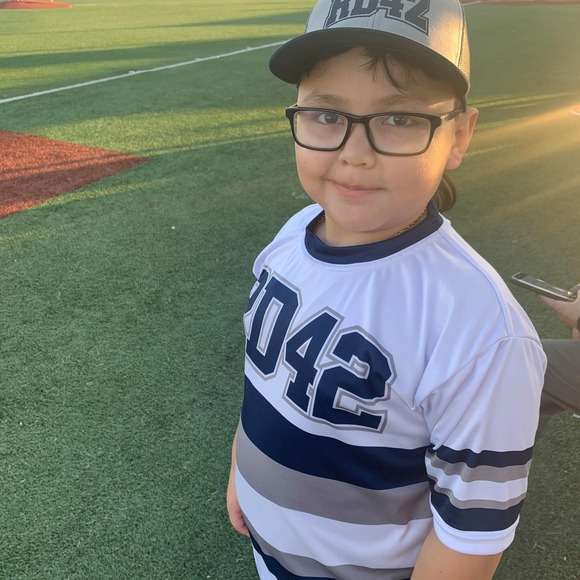 Profile Picture of Robert Garate (@bgarate05) on Poshmark