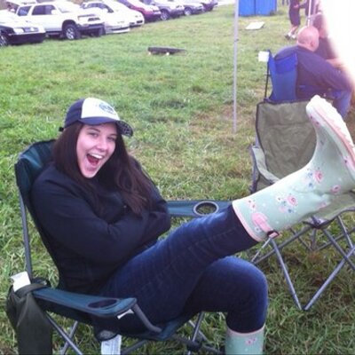 Profile Picture of Caitlin Travis (@travis_caitlin) on Twitter