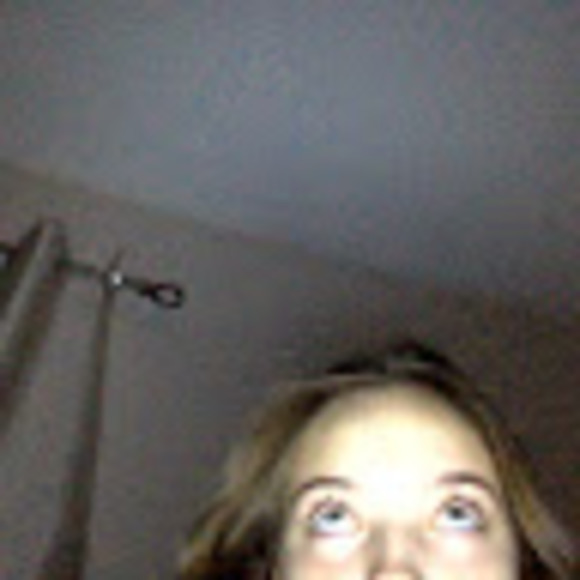 Profile Picture of Sienna Bloink (@siennabloink) on Poshmark