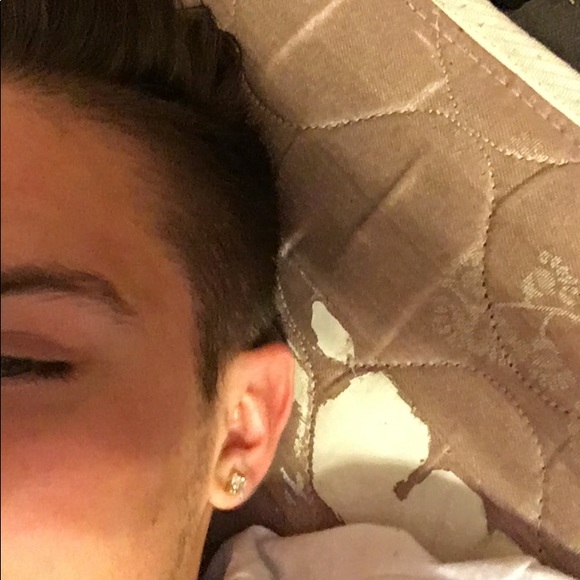 Profile Picture of Chase Farrell (@chaseaf02) on Poshmark
