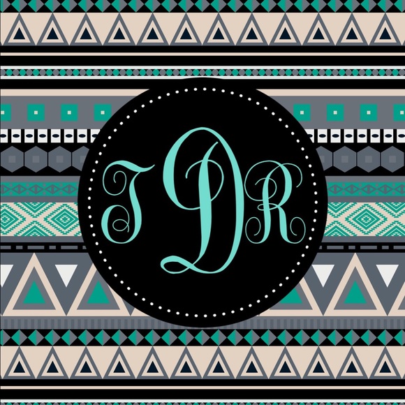 Profile Picture of Delphaine Miller (@moosa21) on Poshmark