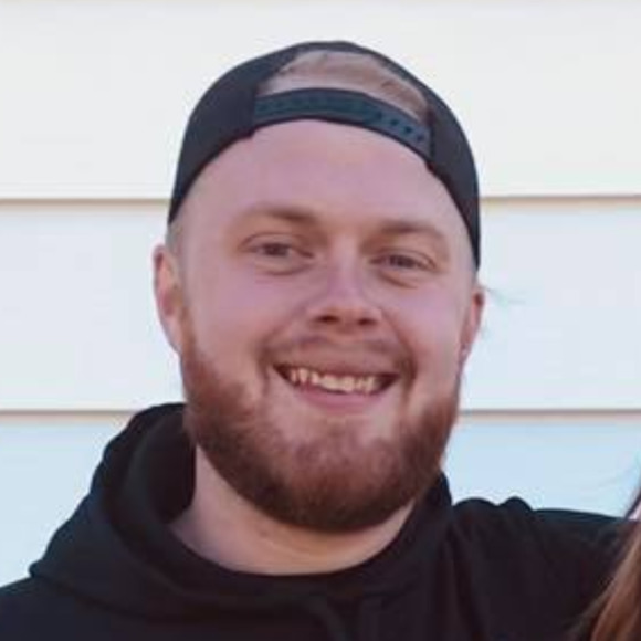 Profile Picture of Hunter Goodhart (@hbgoody12) on Poshmark