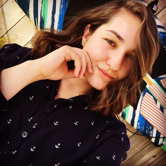 Profile Picture of Jordan Oconnor (@joconnor324) on Poshmark