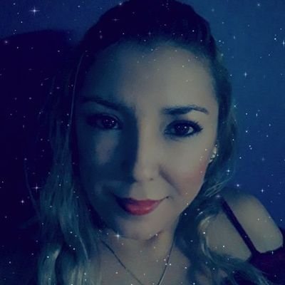 Profile Photo of Elizabeth Arévalo (@Elyzabe56696469) on Twitter