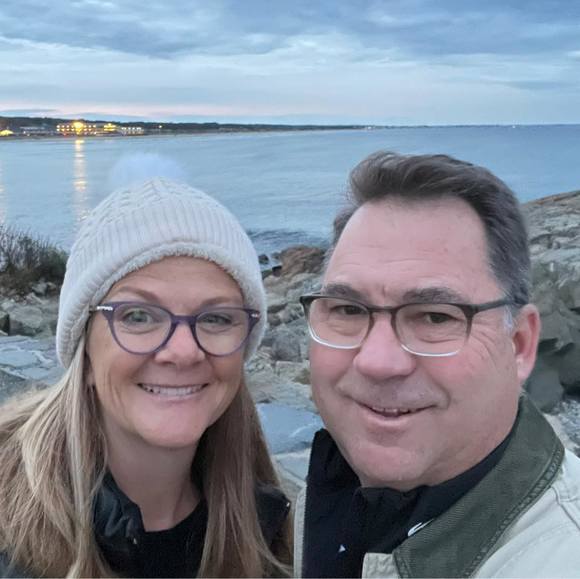 Profile Picture of Marianne Poreda (@marianneporeda) on Poshmark