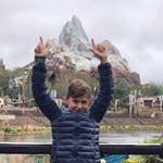 Profile Picture of Andrew Van Den Heuvel (@aj_vdh) on Instagram