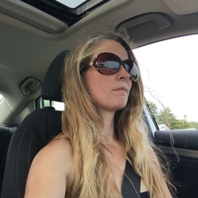 Profile Picture of Shawna Johnston Clarkeon Twitter