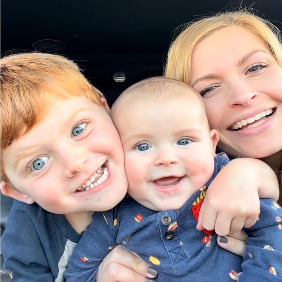 Profile Picture of Jalene Kaylor (@jalene55) on Poshmark