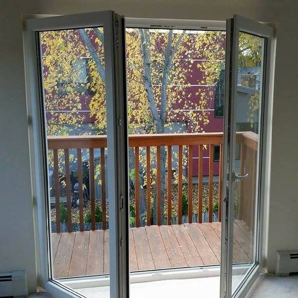 Profile Picture of Gd Homesolution (@satelingo) on Poshmark