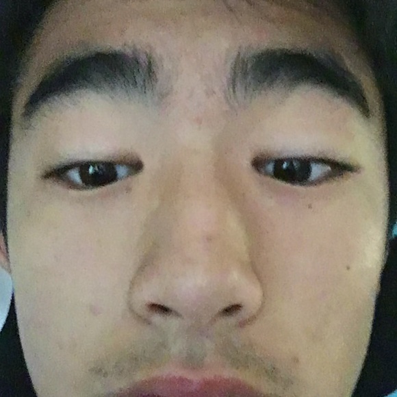 Profile Picture of Jason Lin (@jjkoolkids) on Poshmark