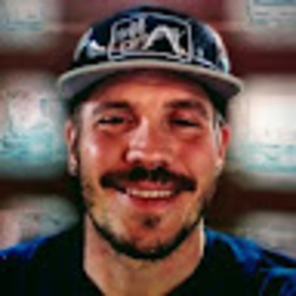 Profile Picture of Dustin Mullinax (@dustin_mullinax) on Poshmark