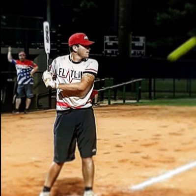 Profile Picture of Khunt8 (@kylelutz22) on Twitter