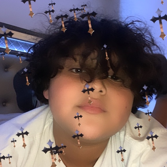 Profile Picture of Bryan Bahena (@bryanbahena) on Poshmark