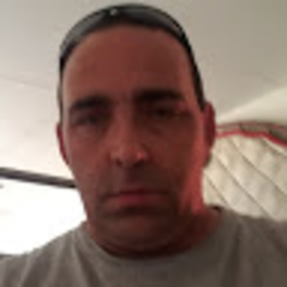 Profile Picture of Scott Eberle (@scotteberle43) on Poshmark