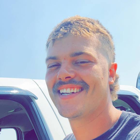 Profile Picture of Kolby Tabatt (@kolbytabatt) on Poshmark