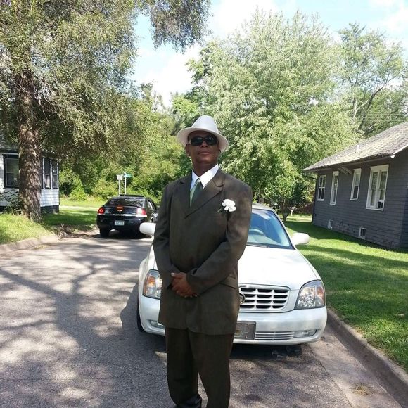 Profile Picture of Raymackk Raymackk (@raybriggs07) on Poshmark