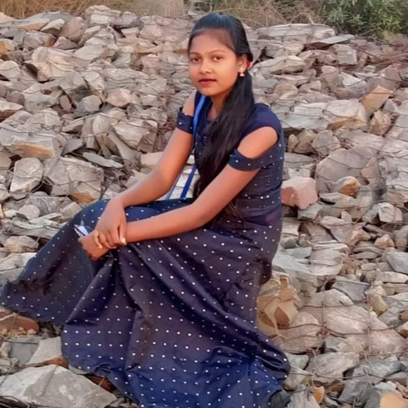 Profile Picture of Munda Sukram (@mundasukram46) on Poshmark