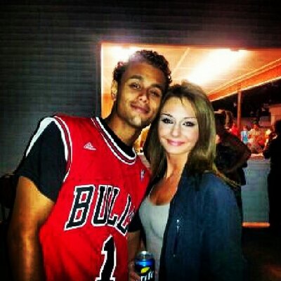 Profile Picture of Andrea Gould (@agould52) on Twitter