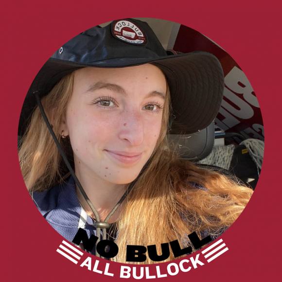 Profile Picture of Shayna Jaskolka (@shayjaskolka) on Poshmark