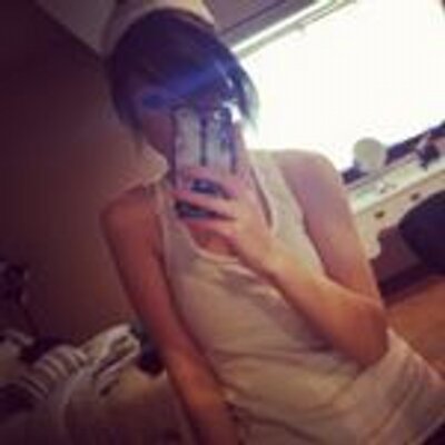 Profile Picture of Carrie Jimenez (@Carriew1412) on Twitter