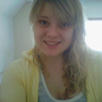 Profile Picture of Katelyn Ann Bowman (@pvtbowman) on Twitter