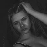 Profile Picture of ℭ𝔥𝔩𝔬ë 𝔄𝔯𝔫𝔬𝔩𝔡 (@chloehasfeels) on Instagram