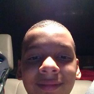 Profile Picture of Lewis Rodriguez (@janiel0327) on Twitter