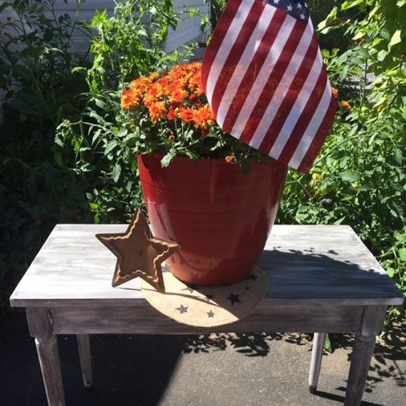 Profile Picture of Paula Serino (@tommypaula11) on Poshmark