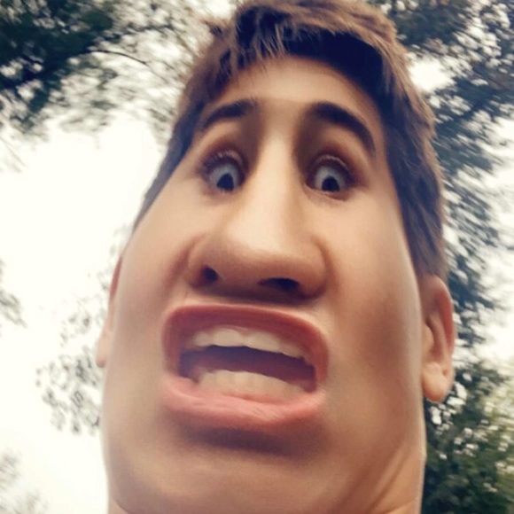 Profile Picture of James Canuso (@jcvikk66) on Poshmark