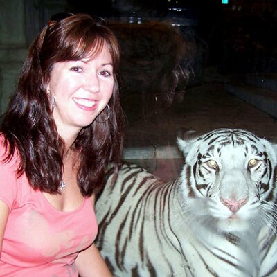 Profile Picture of Alicia Keller (@angelzkisses23) on Twitter