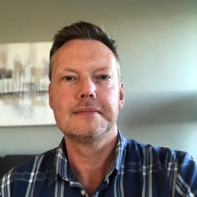 Profile Picture of Ross Sutherland  🇨🇦  🍷  🌊 (@RC_Sutherland) on Twitter