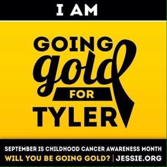 Profile Picture of Bri Novicki (@brinovicki) on Poshmark