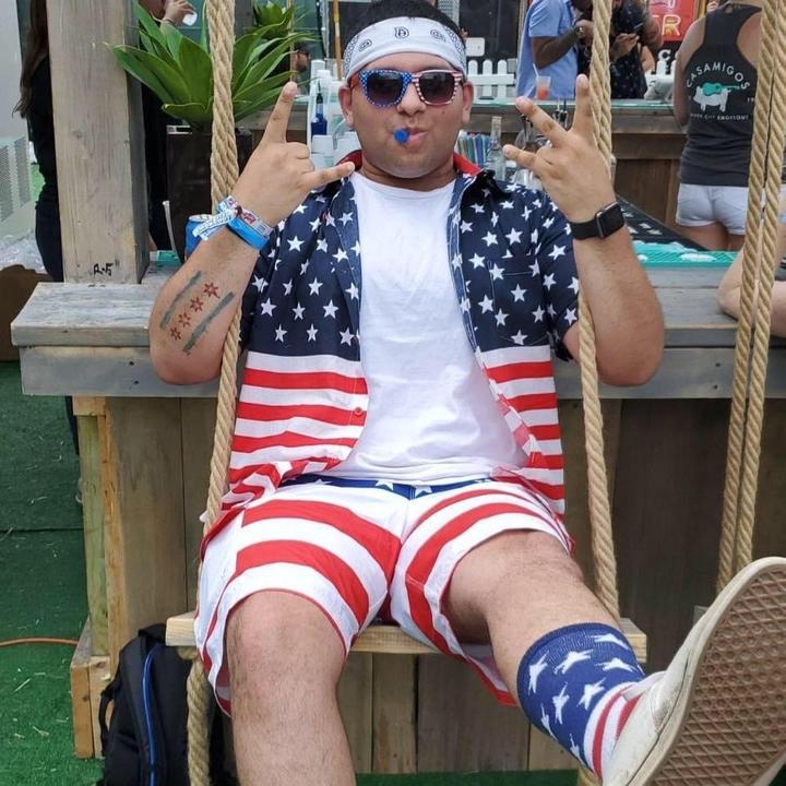 Profile Picture of Jeremy Valentine (@@natetraveler) on Tiktok