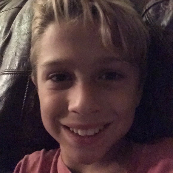 Profile Picture of Luke Wade (@lukewade) on Poshmark