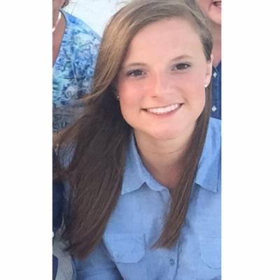 Profile Picture of Alisha Magee (@MageeAlisha) on Twitter