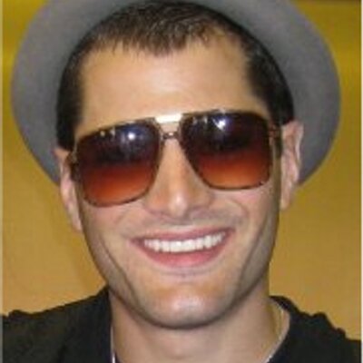 Profile Picture of Nick's Crew :) (@NickBagaCrew) on Twitter