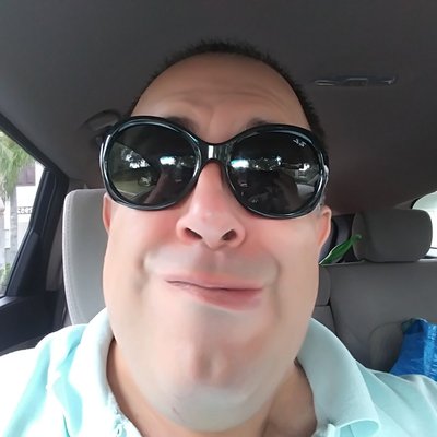 Profile Picture of Darrin Papa Johns (@DarrinPapa) on Twitter