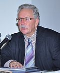 Profile Picture of David Hulme (geographer)on Wikipedia